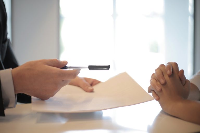 Read more about the article Your Guide to Claiming Home Office Expenses in 2021