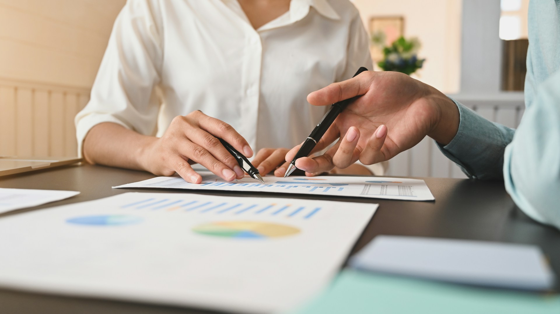 Read more about the article The Ultimate Checklist for Small Business Tax Preparation