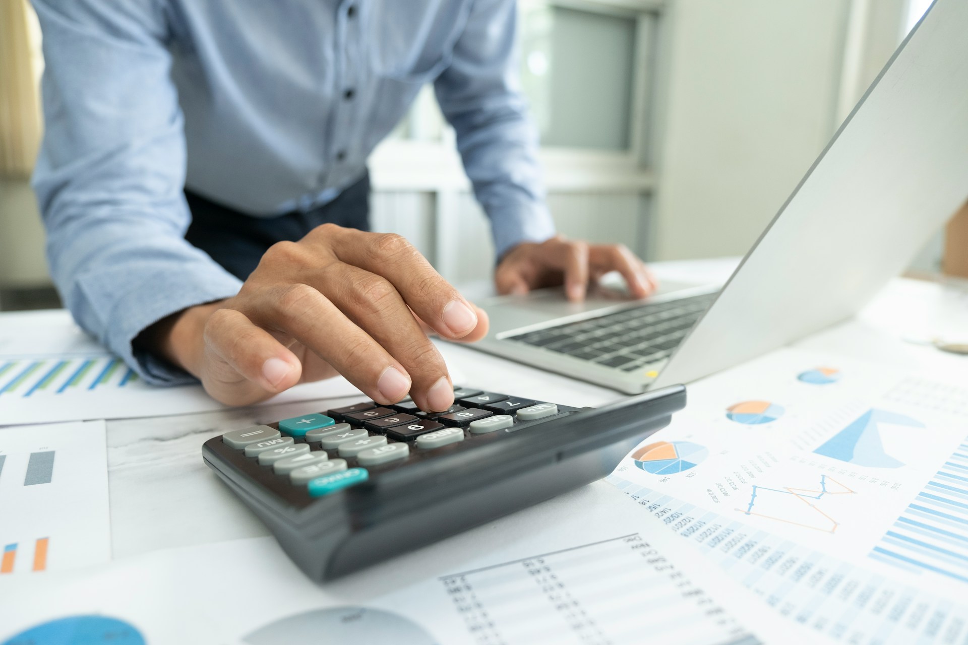 Read more about the article A Local Guide to Choosing the Right Accountants in Caloundra