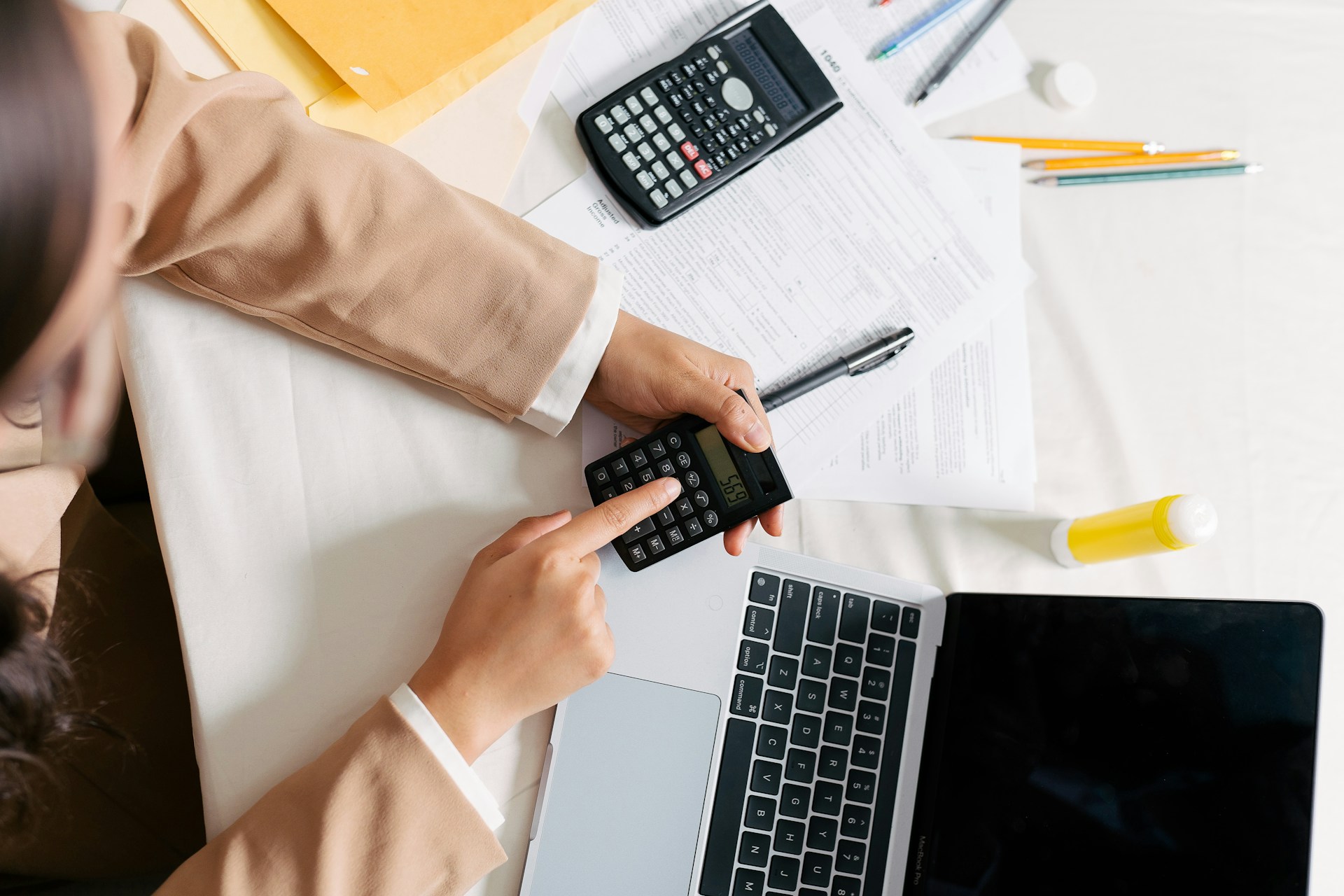 Read more about the article How Professional Accountants Solve Business Efficiency Problems