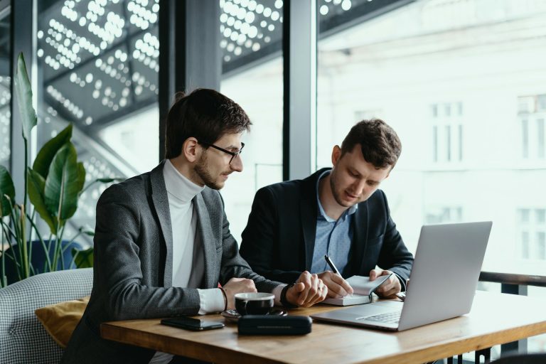 Read more about the article Business Accountants in Sunshine Coast and Industry Trends
